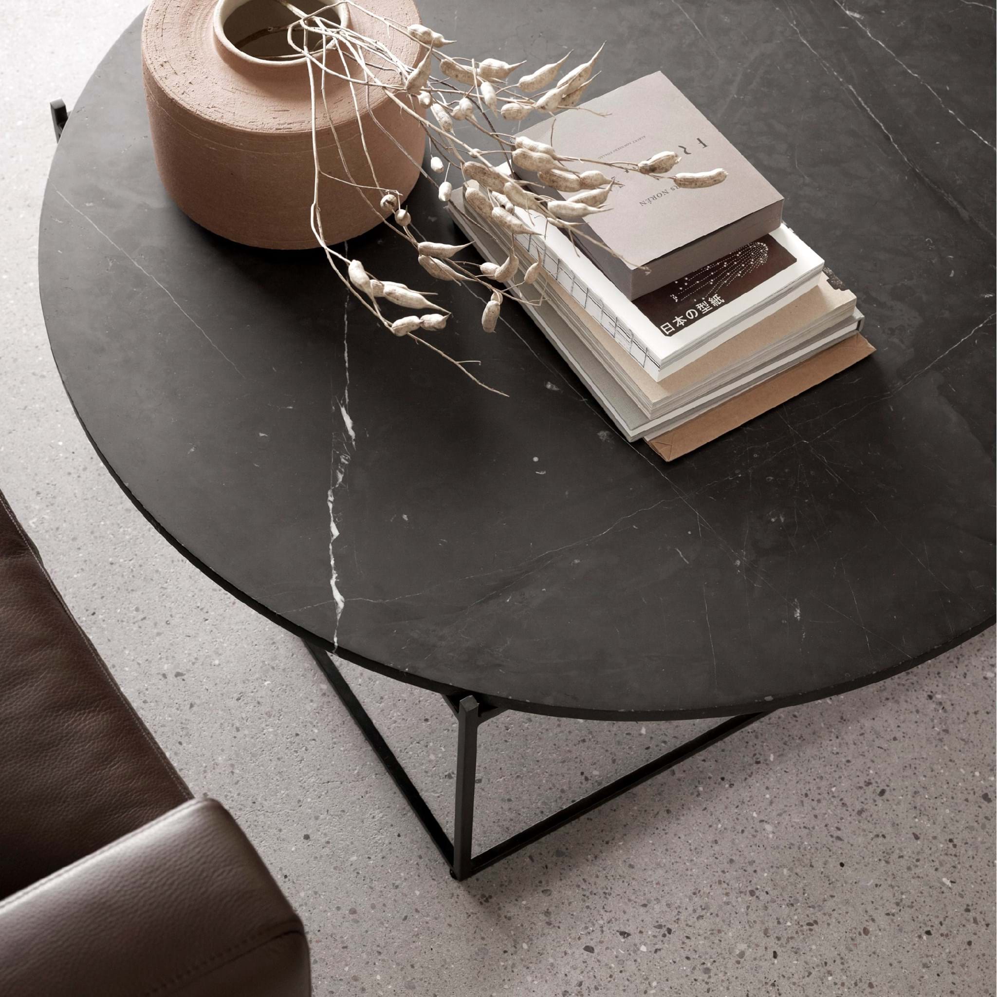 Circle Coffee Table från Vålamagasinet Soffbord, Wendelbo, Image-7