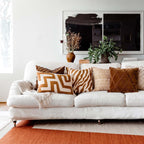 Deva Velvet Cushion 50x50 från Vålamagasinet Prydnadskuddar, Chhatwal & Jonsson, Image-4