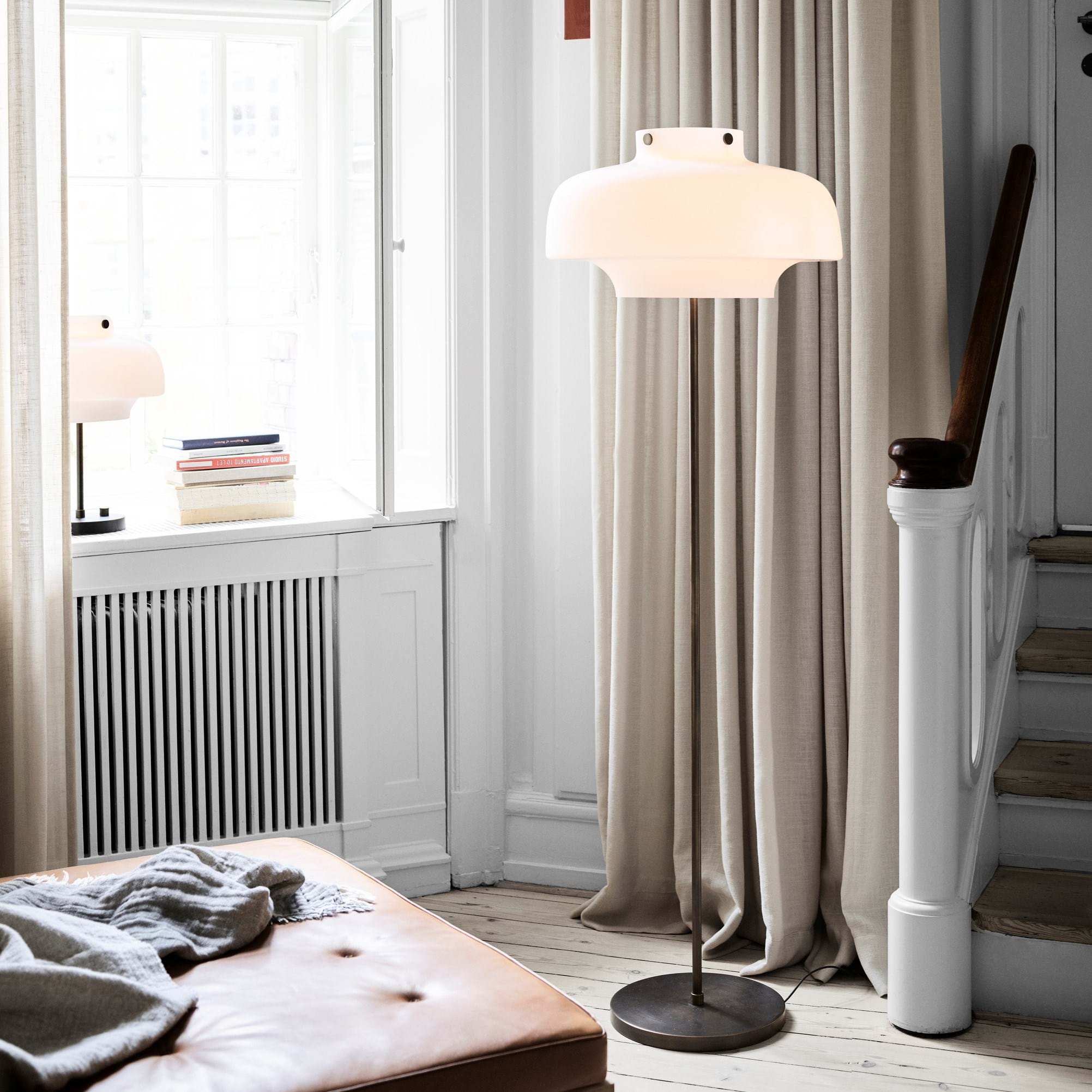Copenhagen SC14 Floor Lamp från Vålamagasinet Golvlampor, &Tradition, Image-3