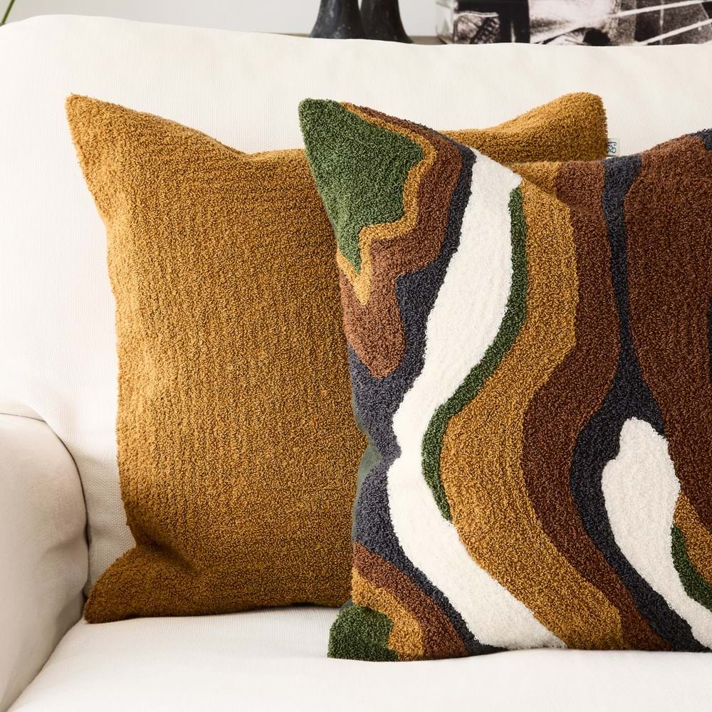 Bouclé Sagar Cushion Cover 50x50 cm från Vålamagasinet Prydnadskuddar, Chhatwal & Jonsson, Image-3