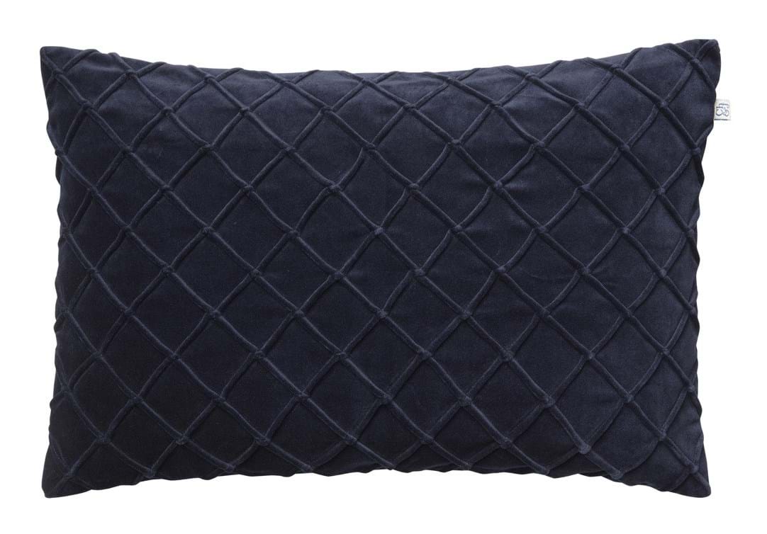 Deva Velvet Cushion 40x60 från Vålamagasinet Prydnadskuddar, Chhatwal & Jonsson, Image-1