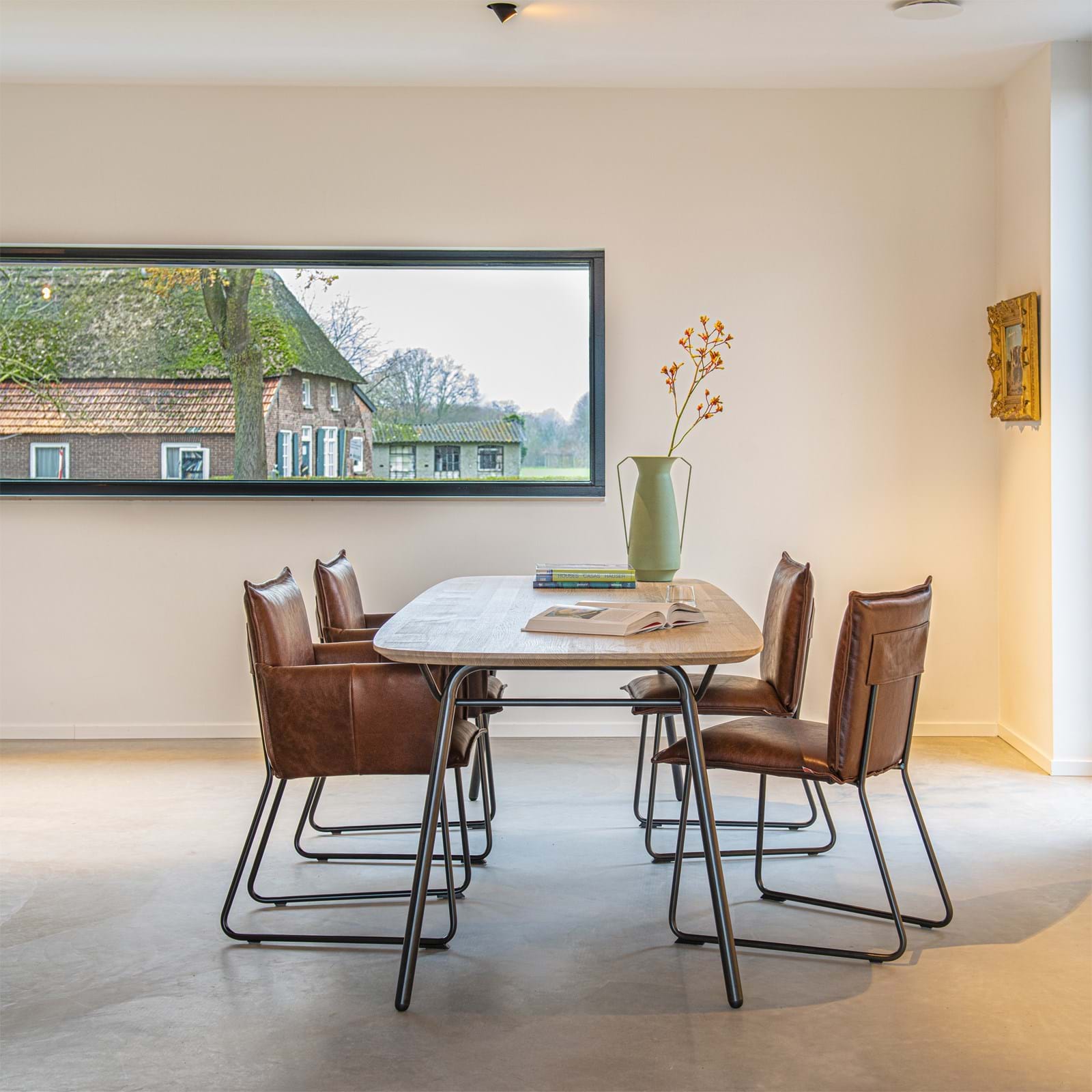 Duke Chair Without Arm från Vålamagasinet Matstolar, Jess, Image-3