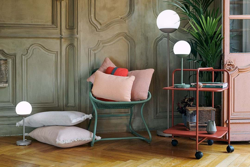 Evasion Outdoor Cushion 44x44 cm från Vålamagasinet Prydnadskuddar, Fermob, Image-2