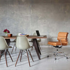 Eames Fiberglass Chair DSW Ash Honey Tone från Vålamagasinet Matstolar, Vitra, Image-3