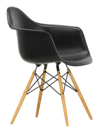 Eames Plastic Armchair RE DAW - Golden Maple från Vålamagasinet Matstolar, Vitra, Image-1