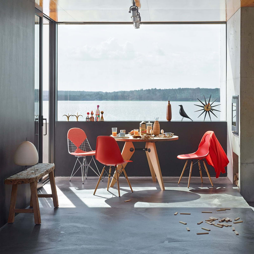 Eames Plastic Side Chair RE DSW - Ash Honey Tone från Vålamagasinet Matstolar, Vitra, Image-3