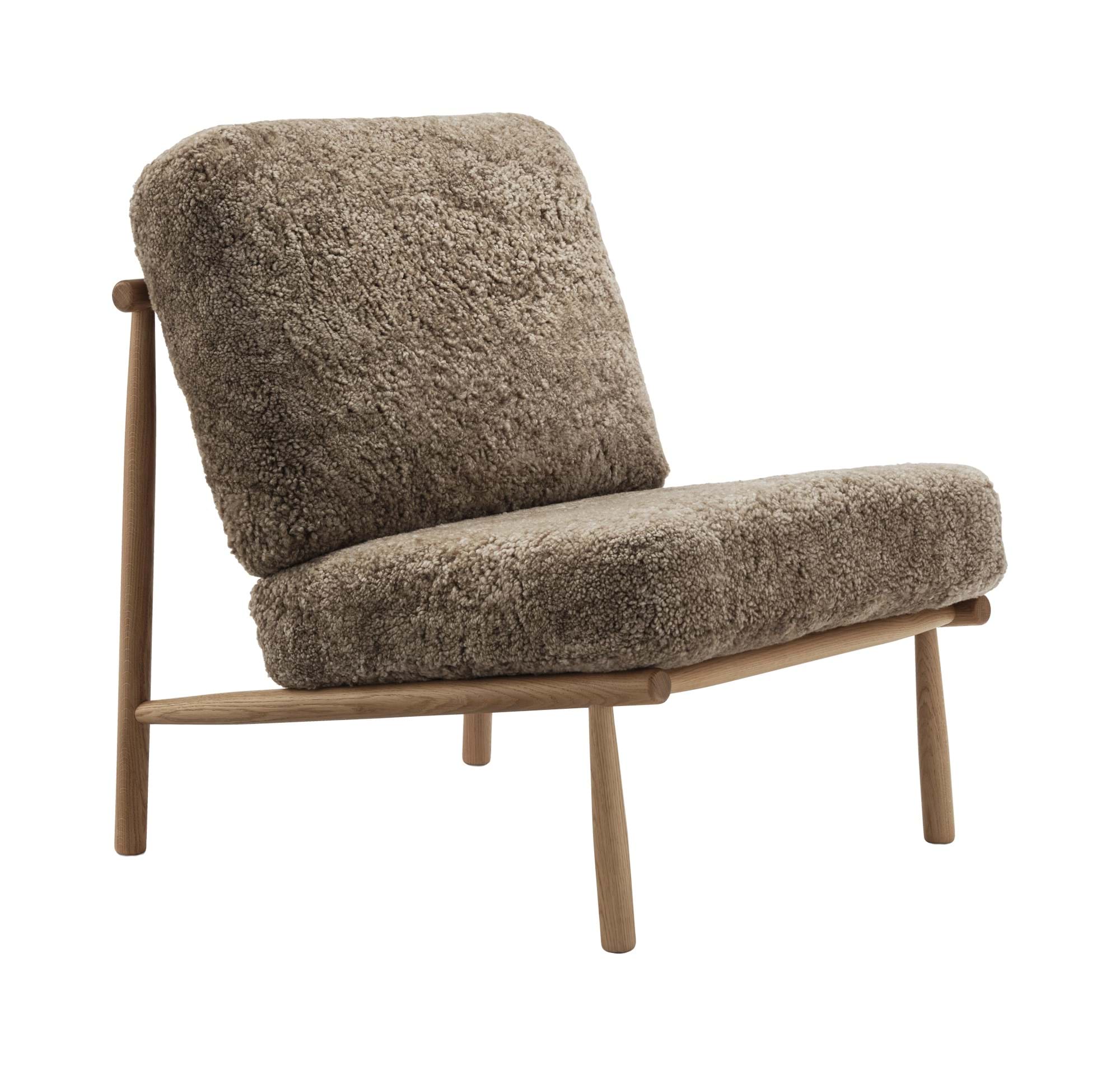 Domus Fåtölj Sheepskin från Vålamagasinet Fåtöljer, Dux, Image-1