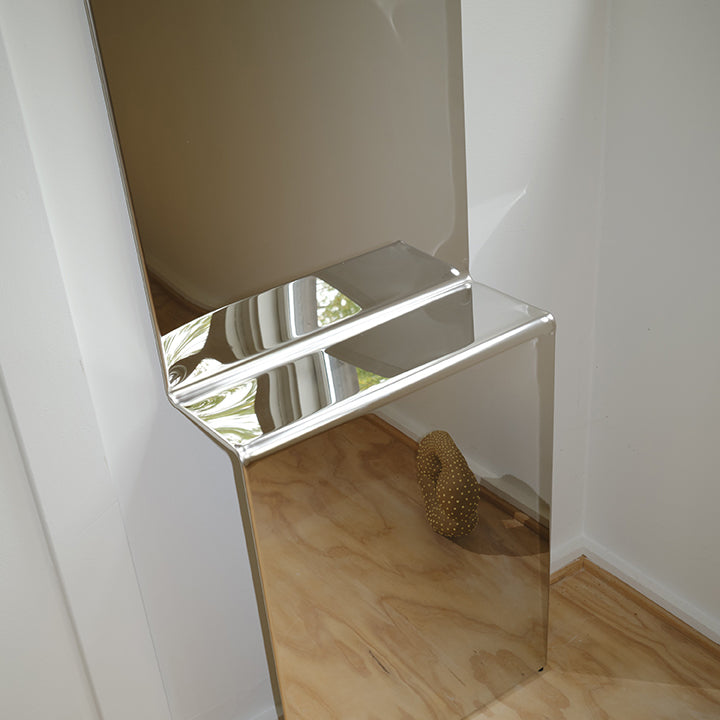 Pleat Mirror