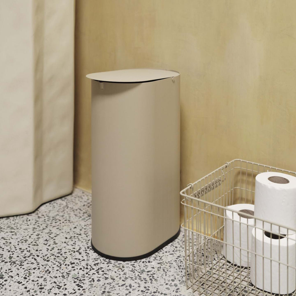 Enkel Bin Large från Vålamagasinet Soptunnor och tvättkorgar, Ferm Living, Image-2
