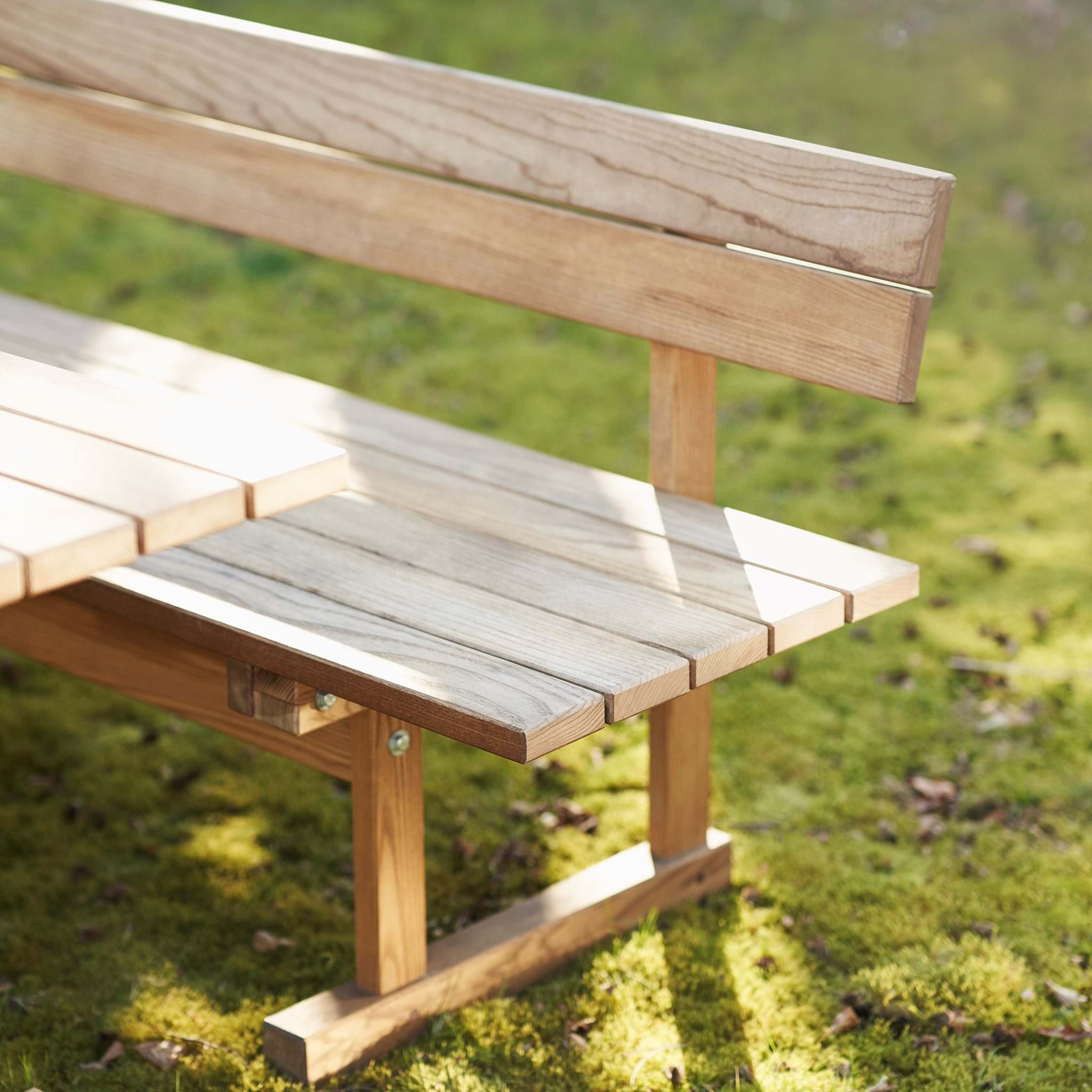 M16 - Ermelunden Bench w/Backrest från Vålamagasinet Pallar och bänkar utemöbler, FDB Møbler, Image-4