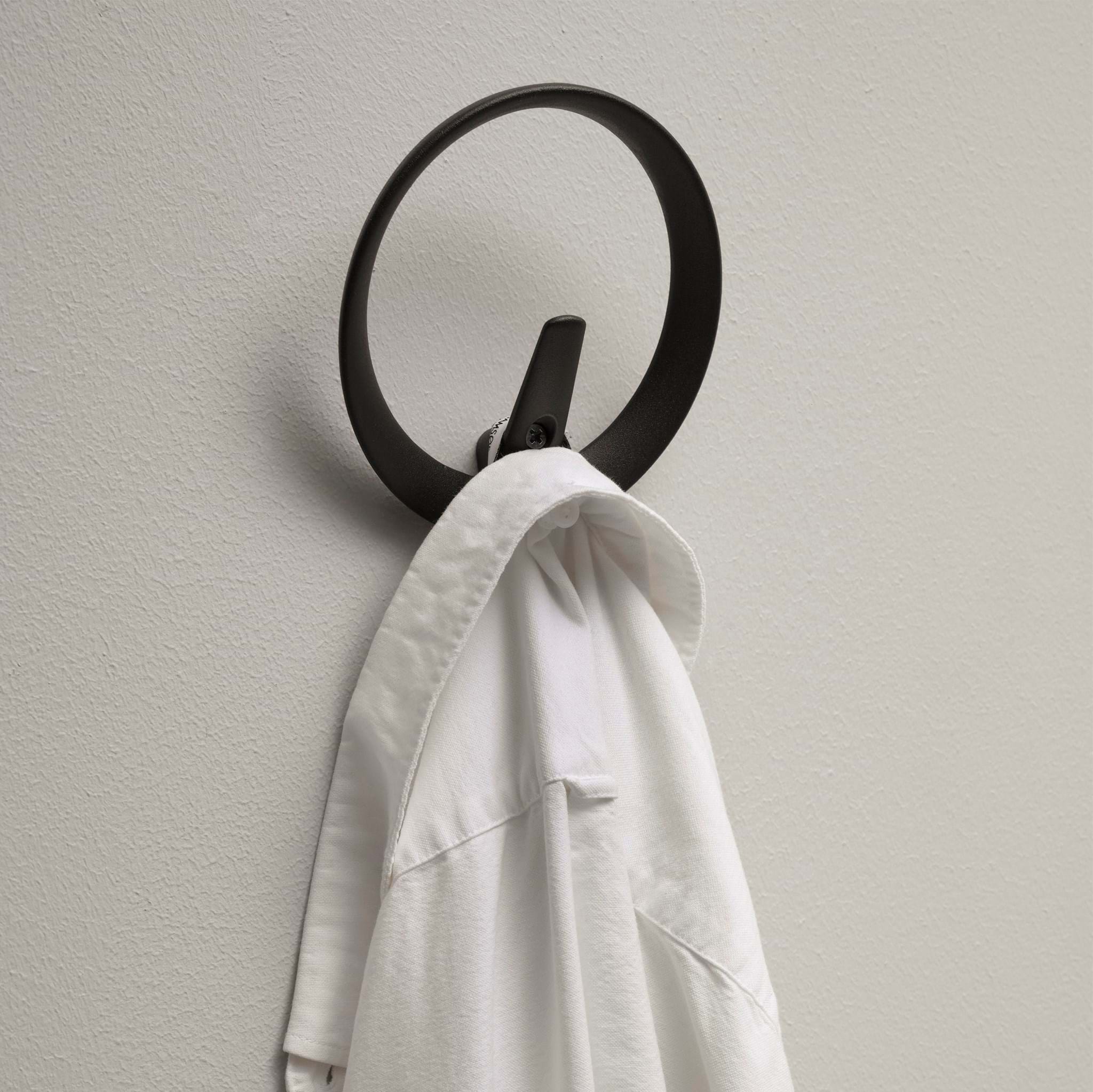 Gloria Hängare från Vålamagasinet Galgar och hängare, Essem Design, Image-6