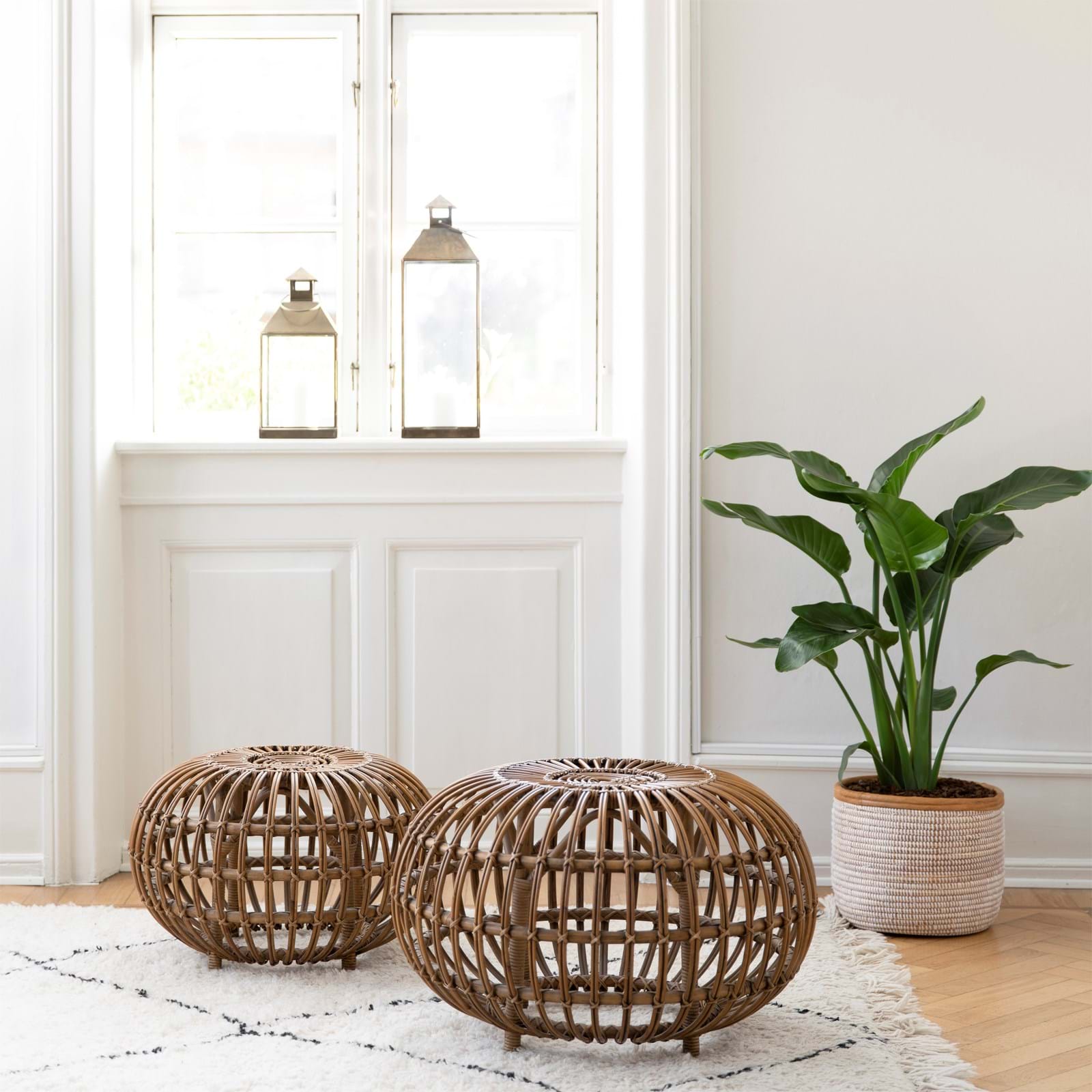 Ottoman från Vålamagasinet Pallar och bänkar, Sika Design, Image-3