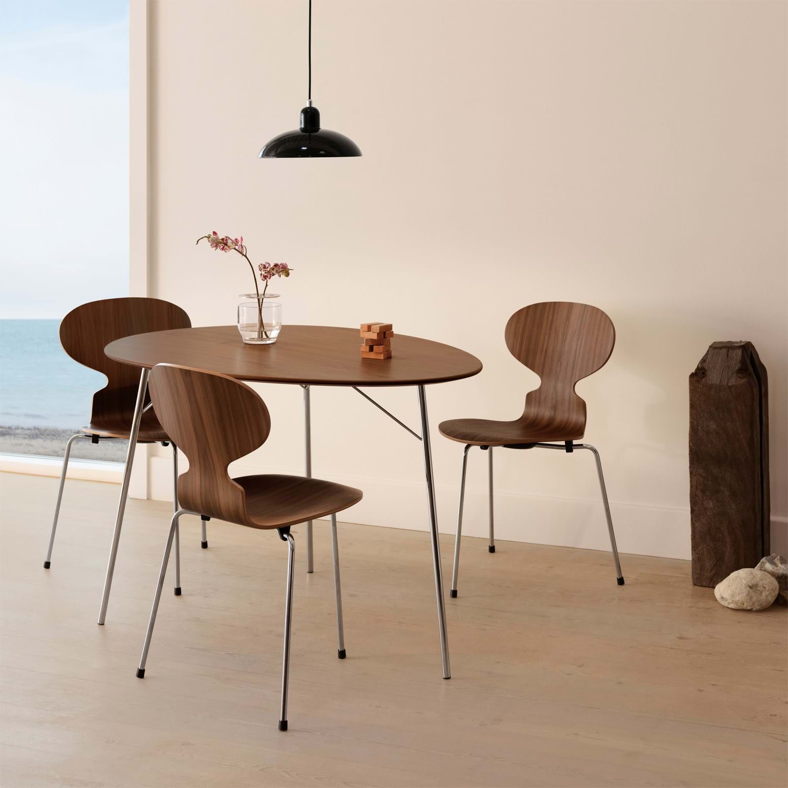 Ägget Bord från Vålamagasinet Matbord, Fritz Hansen, Image-2