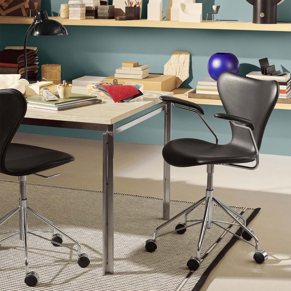 Sjuan 3217 Kontorsstol Helklädd från Vålamagasinet Skrivbordsstolar, Fritz Hansen, Image-2