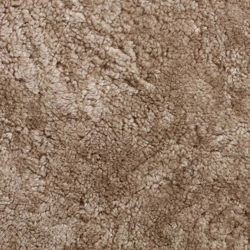 Domus Fåtölj Sheepskin från Vålamagasinet Fåtöljer, Dux, Image-1