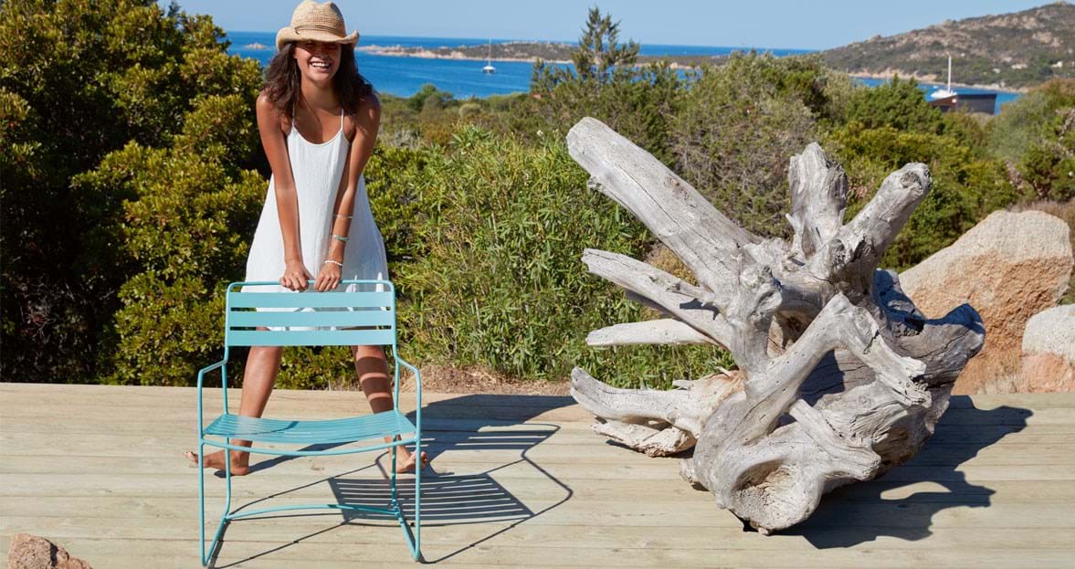 Surprising Low Armchair från Vålamagasinet Stolar utemöbler, Fermob, Image-4