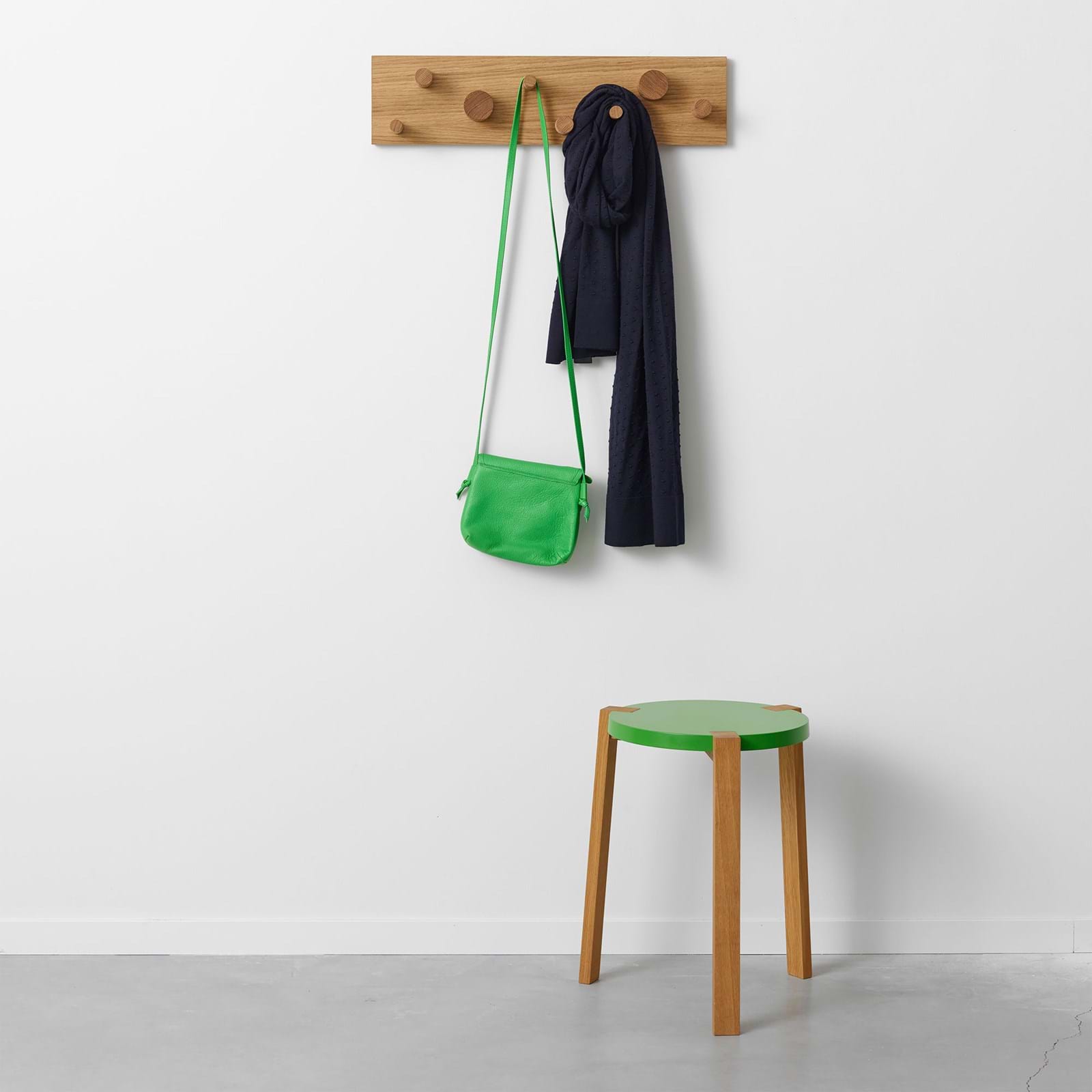 Fellow Coat Hanger från Vålamagasinet Galgar och hängare, A2 Designers, Image-3