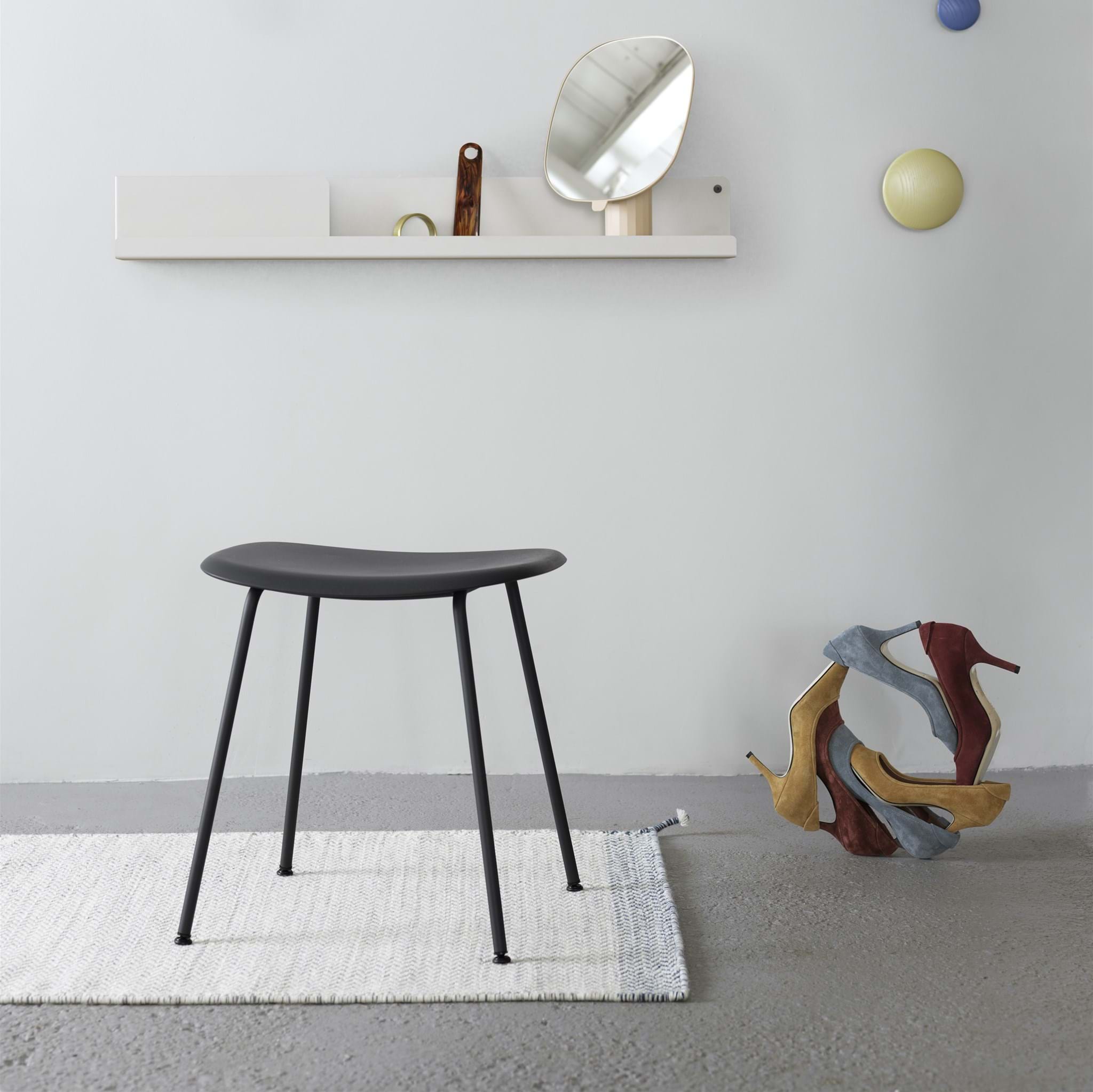 Fiber Stool Tube Base 45 cm från Vålamagasinet Pallar och bänkar, Muuto, Image-3