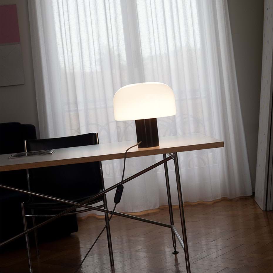 Bellhop Glass T Bordslampa från Vålamagasinet Bordslampor, Flos, Image-6