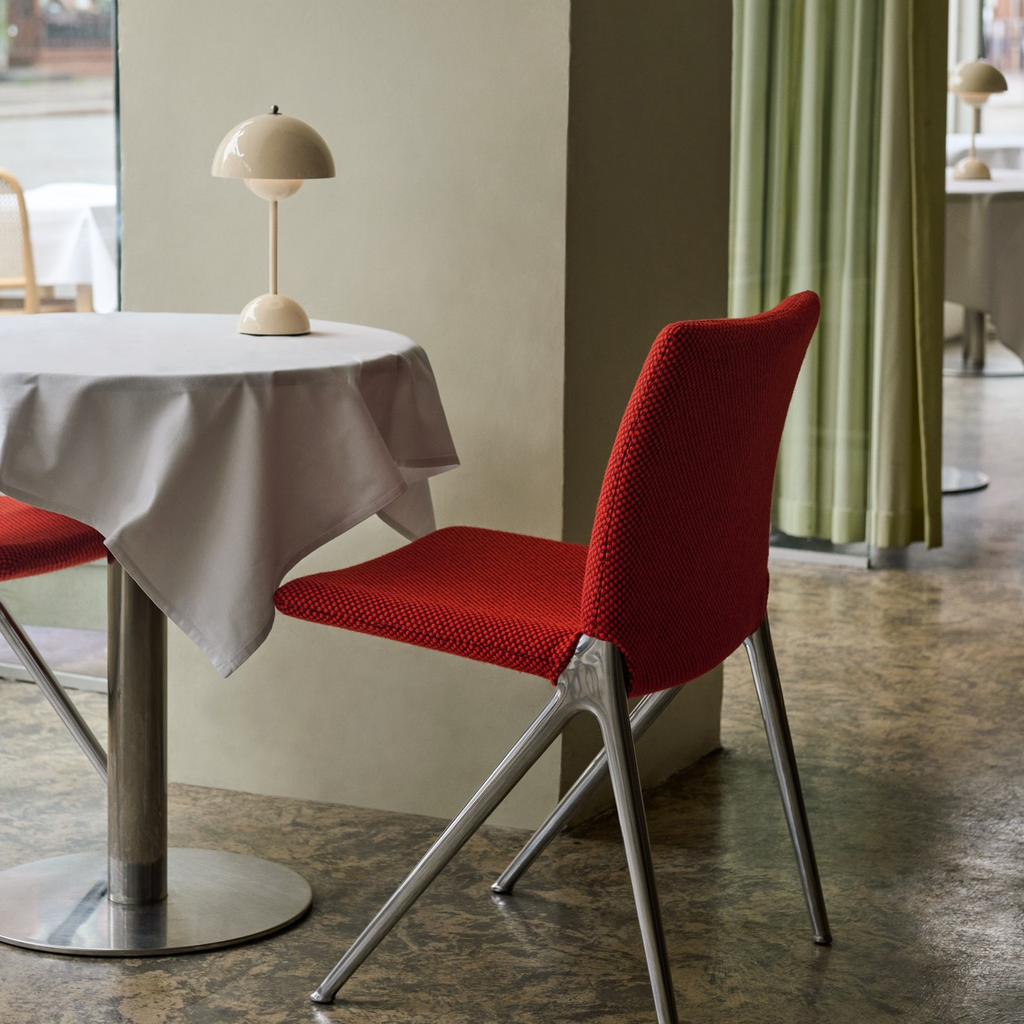 Flowerpot Portable Table Lamp VP9