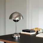 Flowerpot Portable Table Lamp VP9 från Vålamagasinet Portabla lampor, &Tradition, Image-5