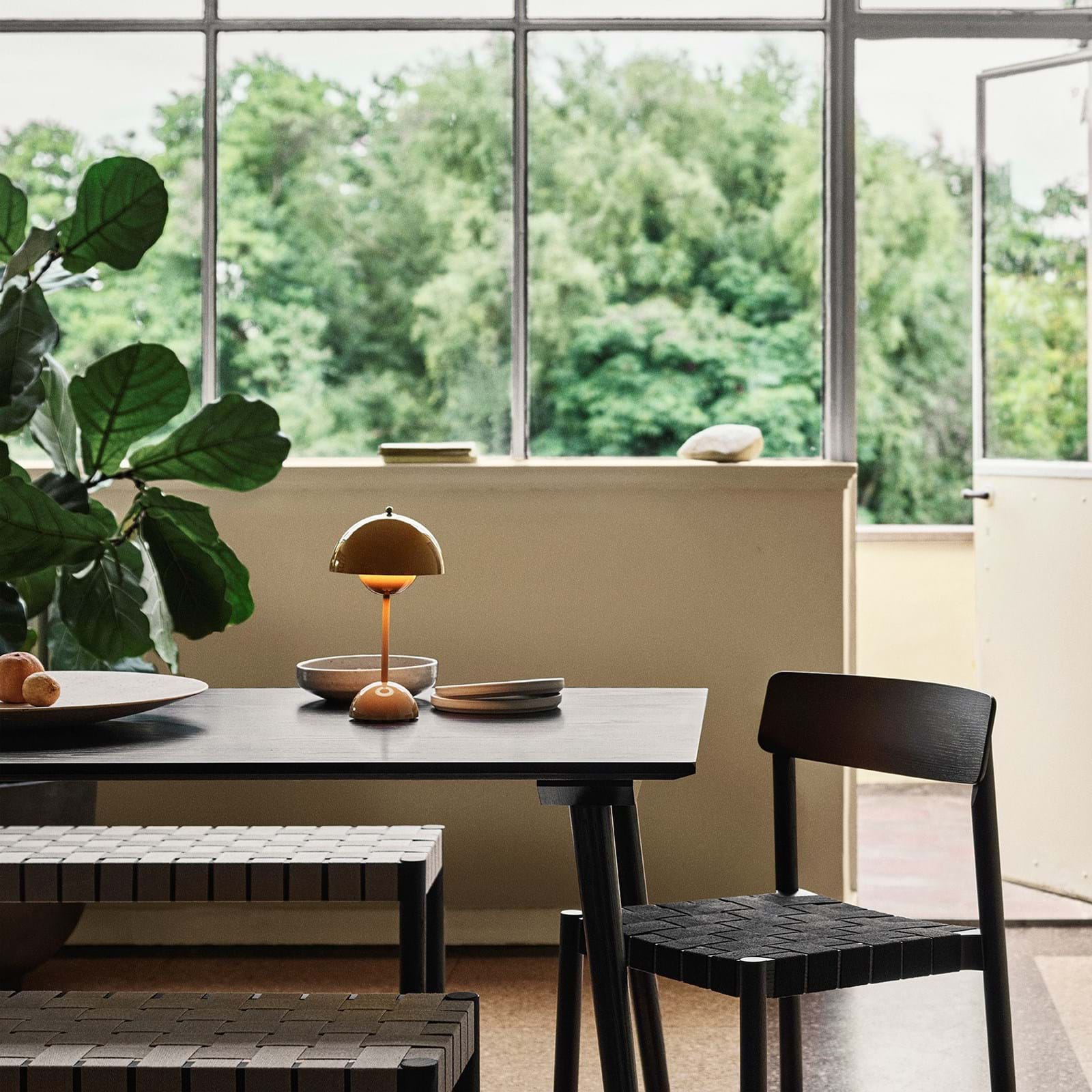 Flowerpot Portable Table Lamp VP9 från Vålamagasinet Portabla lampor, &Tradition, Image-3