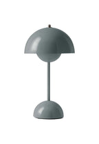 Flowerpot Portable Table Lamp VP9 från Vålamagasinet Portabla lampor, &Tradition, Image-1