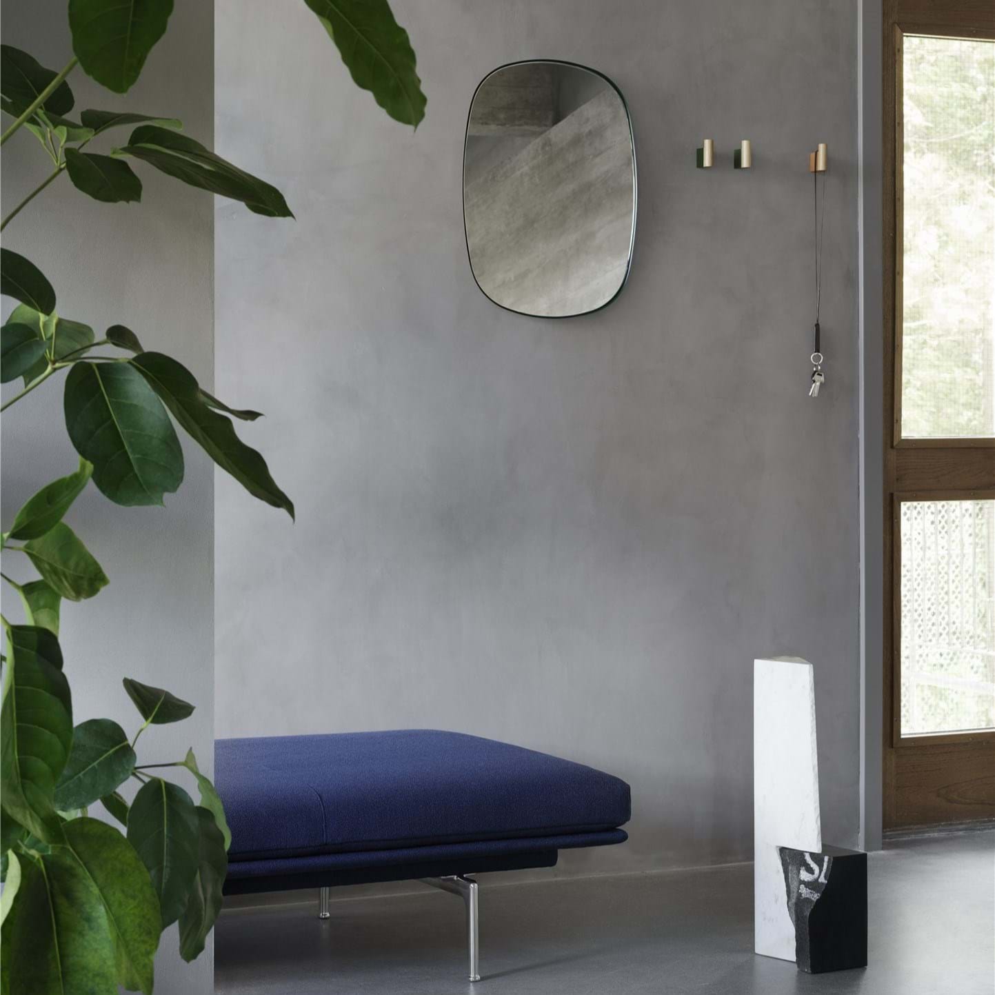 Framed Mirror Small från Vålamagasinet Speglar, Muuto, Image-2