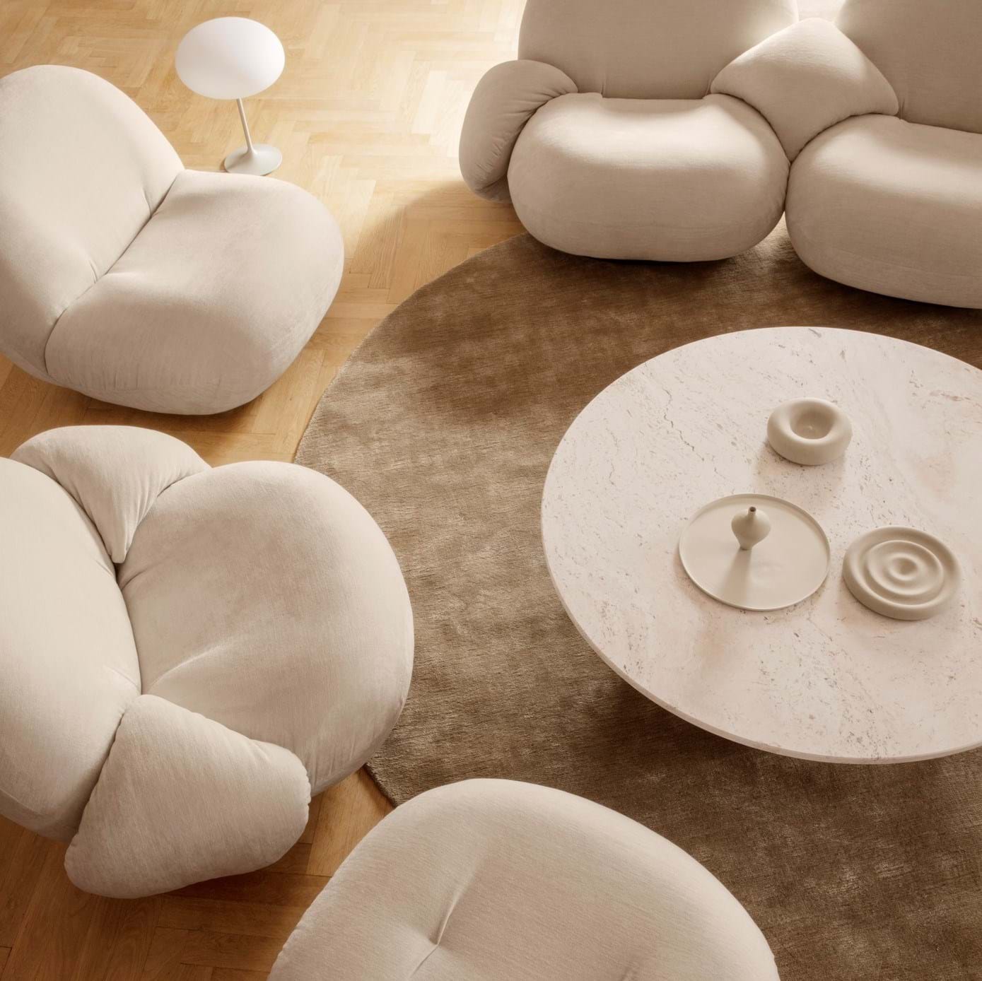 Pacha Lounge Chair With Armrests från Vålamagasinet Fåtöljer, Gubi, Image-2