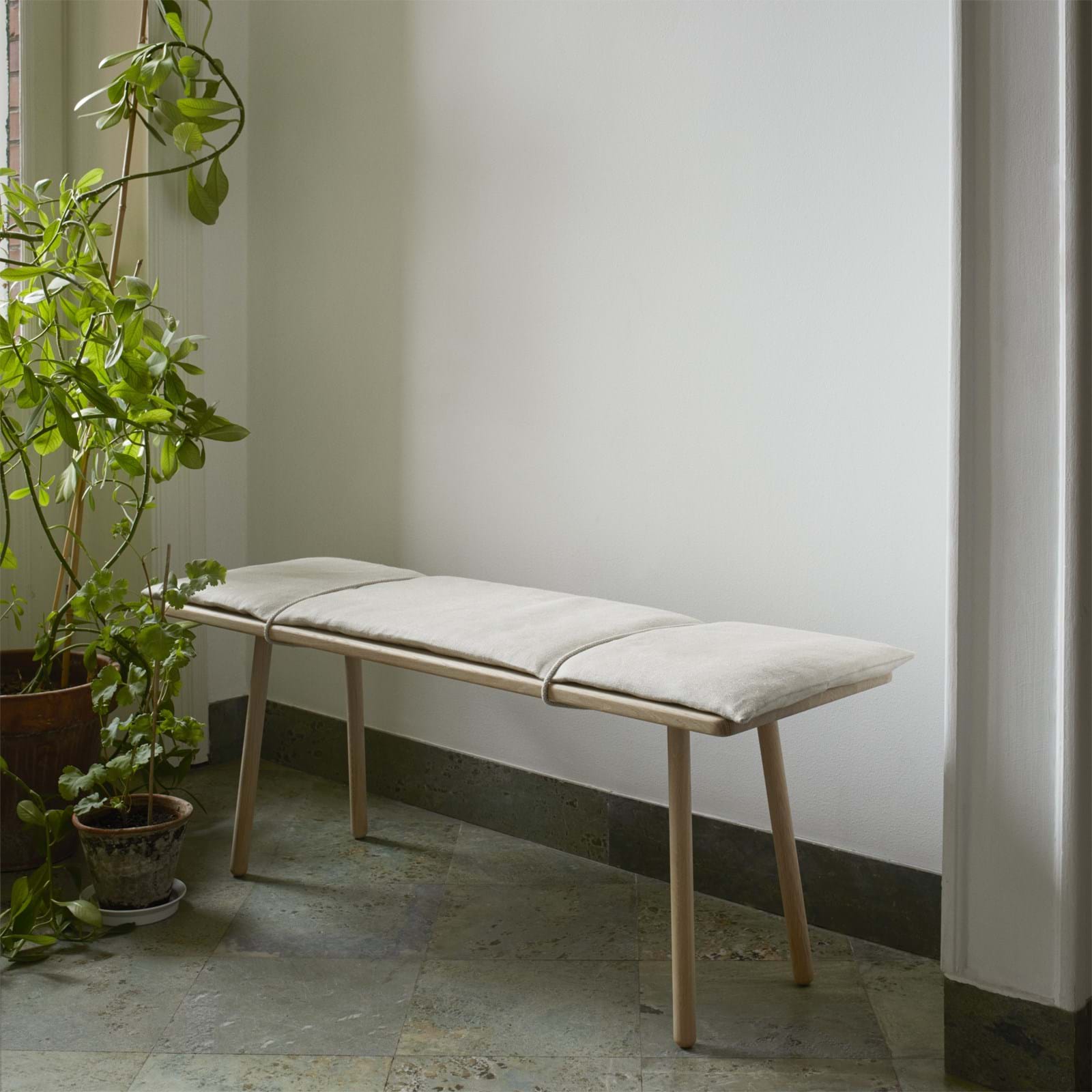 Georg Bench från Vålamagasinet Bänkar och pallar, Skagerak, Image-3