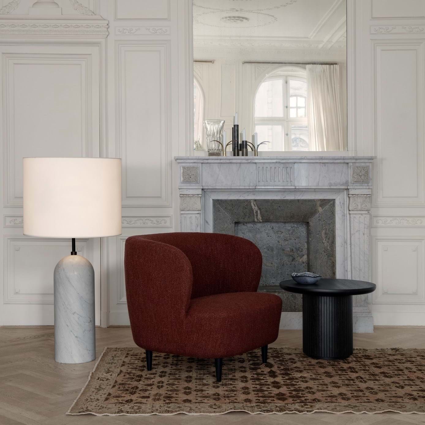 Moon Lounge Table från Vålamagasinet Sidobord, Gubi, Image-3