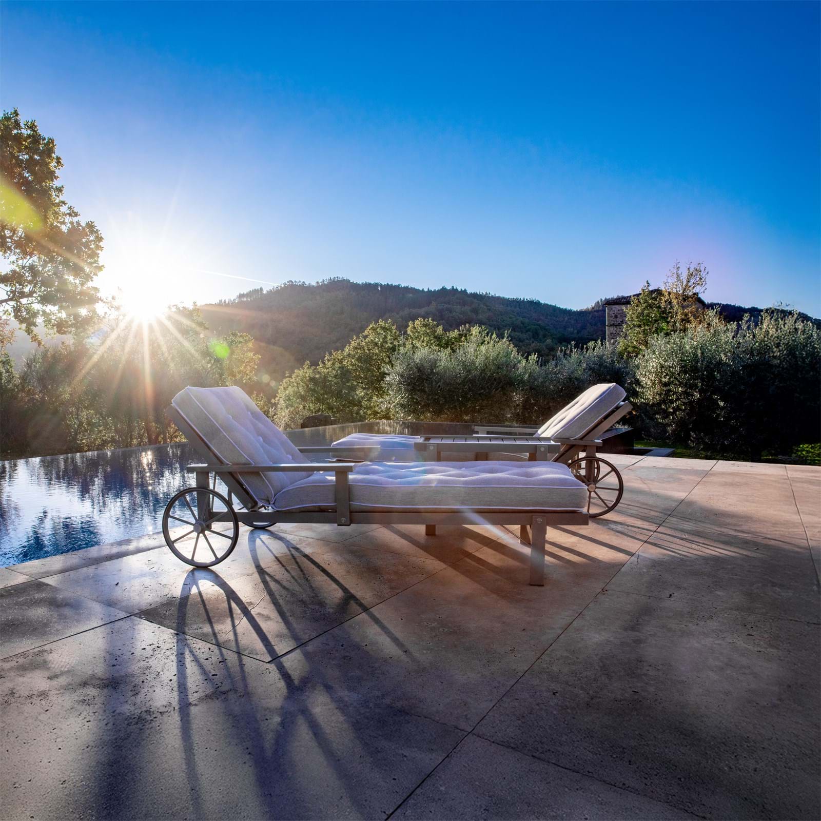 Fri Form Liggvagn från Vålamagasinet Solstolar utemöbler, Fri Form, Image-4