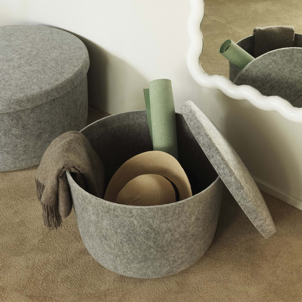 Hide Storage Pouf Small från Vålamagasinet Pallar och bänkar, Normann Copenhagen, Image-4