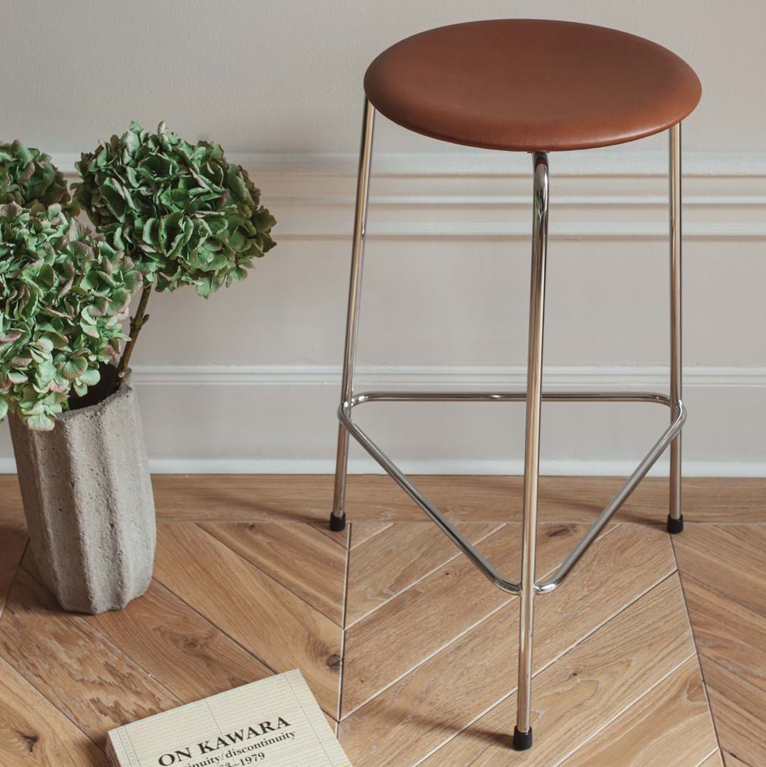 High Dot Pall från Vålamagasinet Pallar och bänkar, Fritz Hansen, Image-2