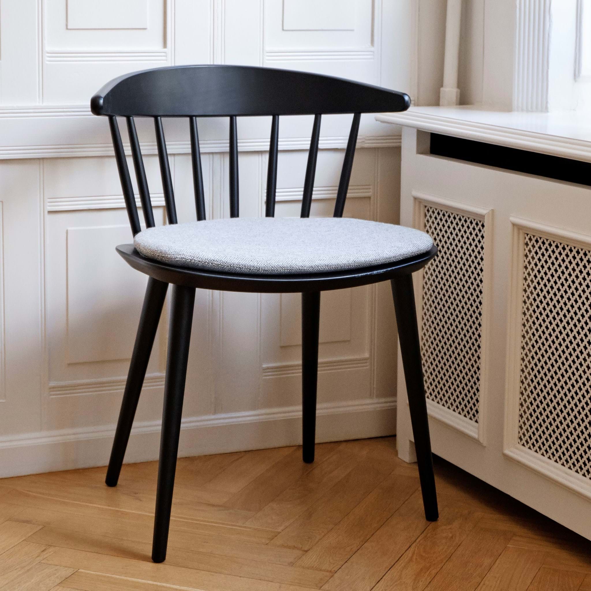 J104 Chair från Vålamagasinet Matstolar, HAY, Image-2