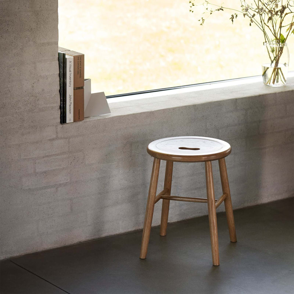J27 Stool från Vålamagasinet Pallar och bänkar, FDB Møbler, Image-2