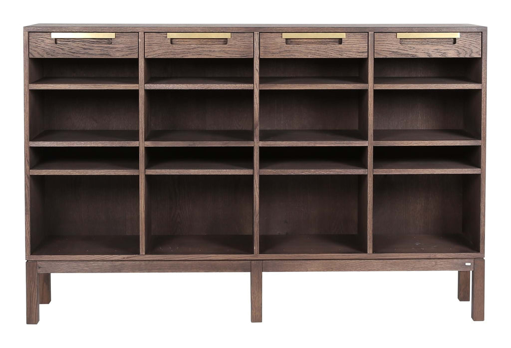 Klinte Skänk Med Ben från Vålamagasinet Skänkar och sideboards, G.A.D, Image-1