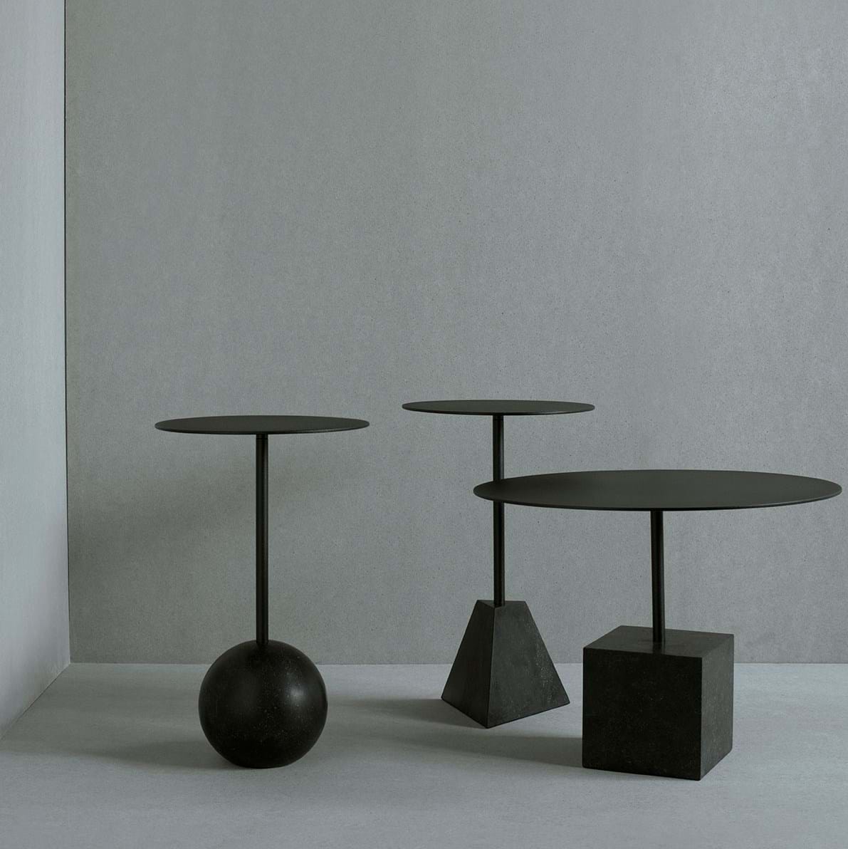 Knockout Fyrkantigt Hög från Vålamagasinet Sidobord, Friends & Founders, Image-2