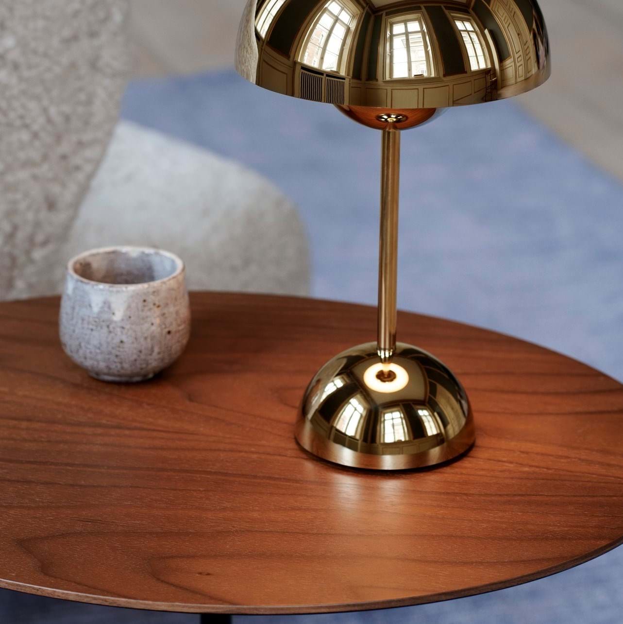 Lato LN9 Table från Vålamagasinet Sidobord, &Tradition, Image-6