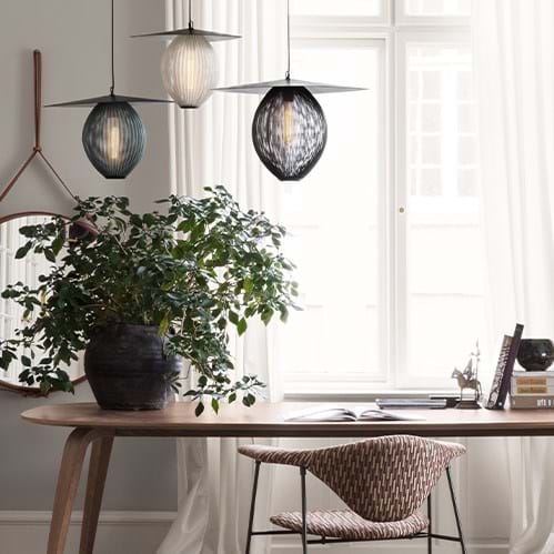 Satellite Pendant Medium från Vålamagasinet Taklampor, Gubi, Image-2