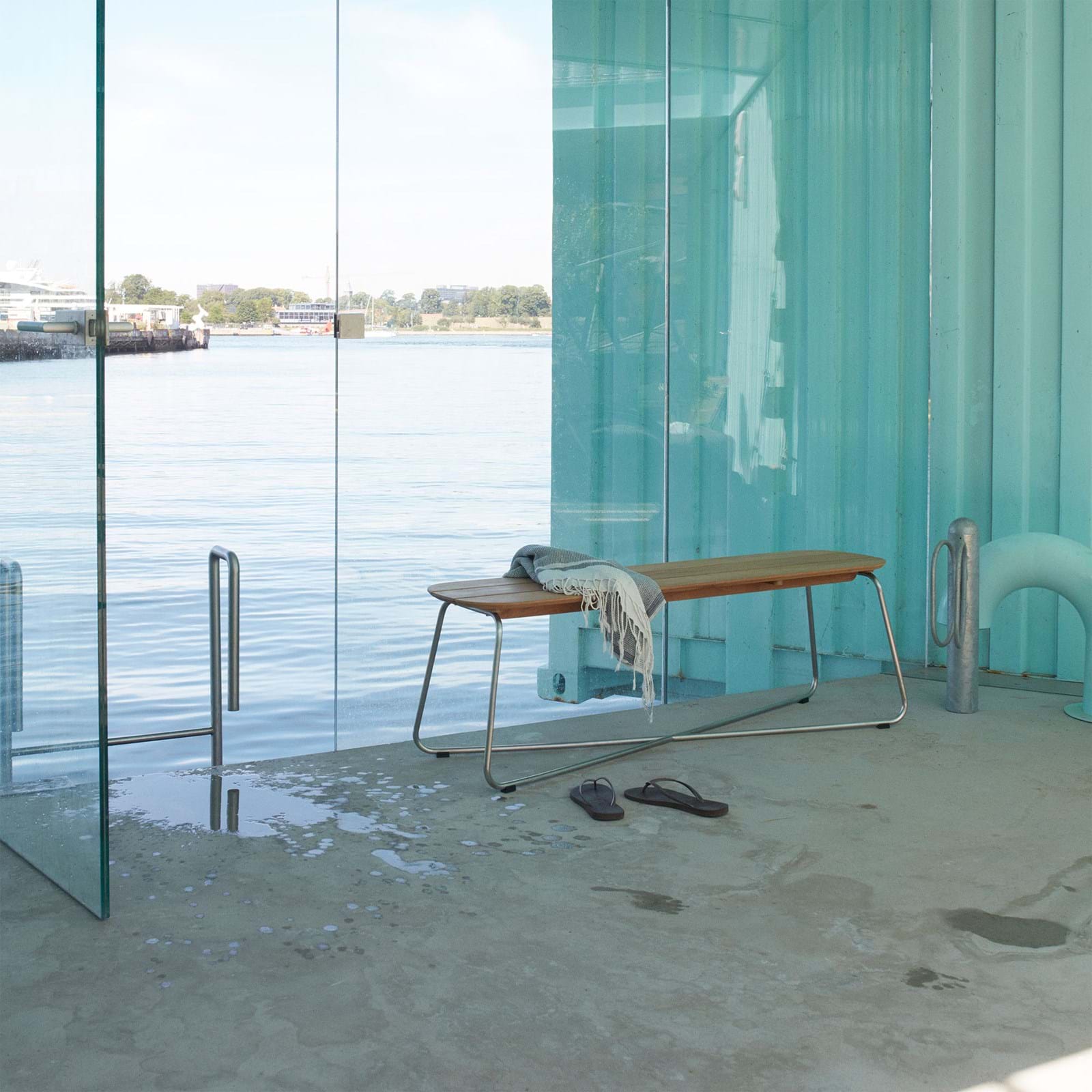 Lilium Bench från Vålamagasinet Pallar och bänkar utemöbler, Skagerak, Image-5