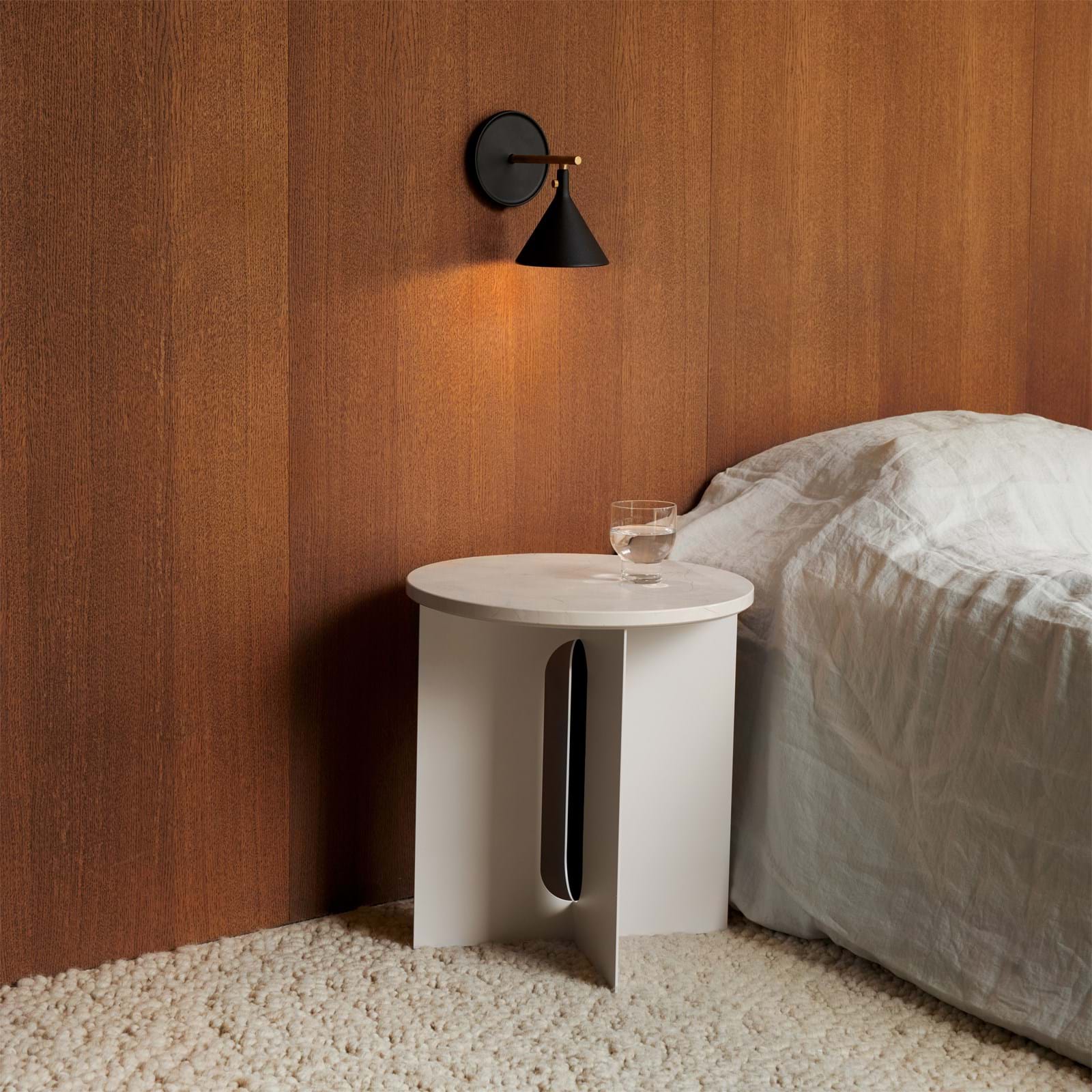 Androgyne Side Table från Vålamagasinet Sidobord, Audo Copenhagen, Image-2