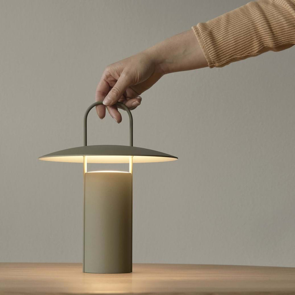 Ray Table Lamp Portable från Vålamagasinet Bordslampor, Audo Copenhagen, Image-7