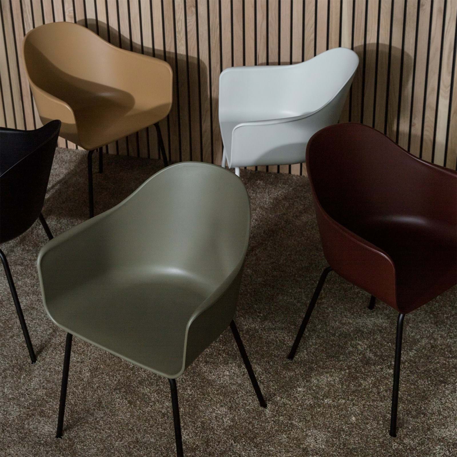 Harbour Chair Black Steel Base från Vålamagasinet Matstolar, Audo Copenhagen, Image-4