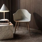 Harbour Chair Dark Oak Base från Vålamagasinet Matstolar, Audo Copenhagen, Image-2