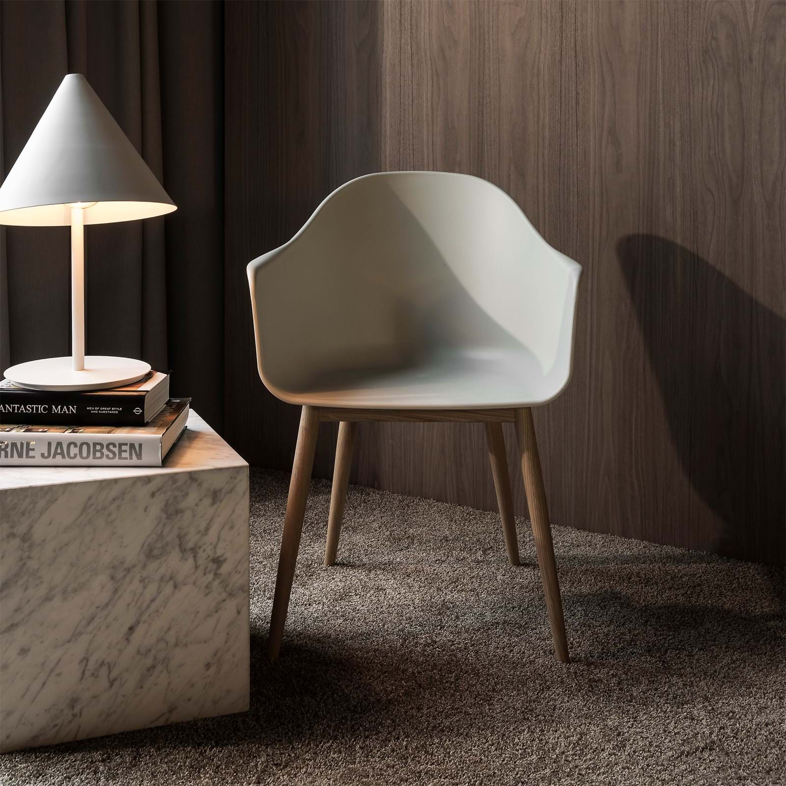 Harbour Chair Dark Oak Base från Vålamagasinet Matstolar, Audo Copenhagen, Image-2