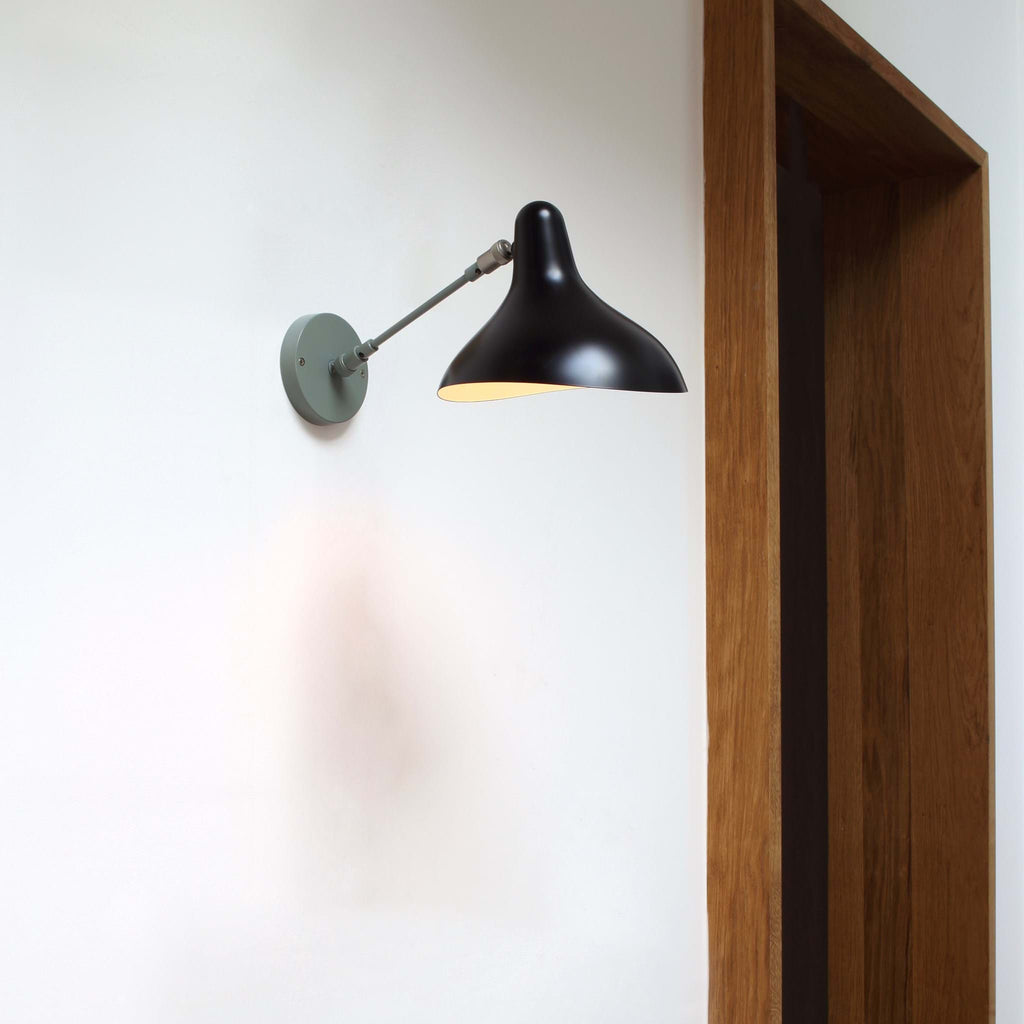 Mantis BS5 Wall Lamp With Switch från Vålamagasinet Vägglampor, DCW Èditions, Image-4