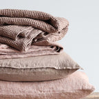 Margaux Cushion Cover från Vålamagasinet Prydnadskuddar, Tell Me More, Image-5