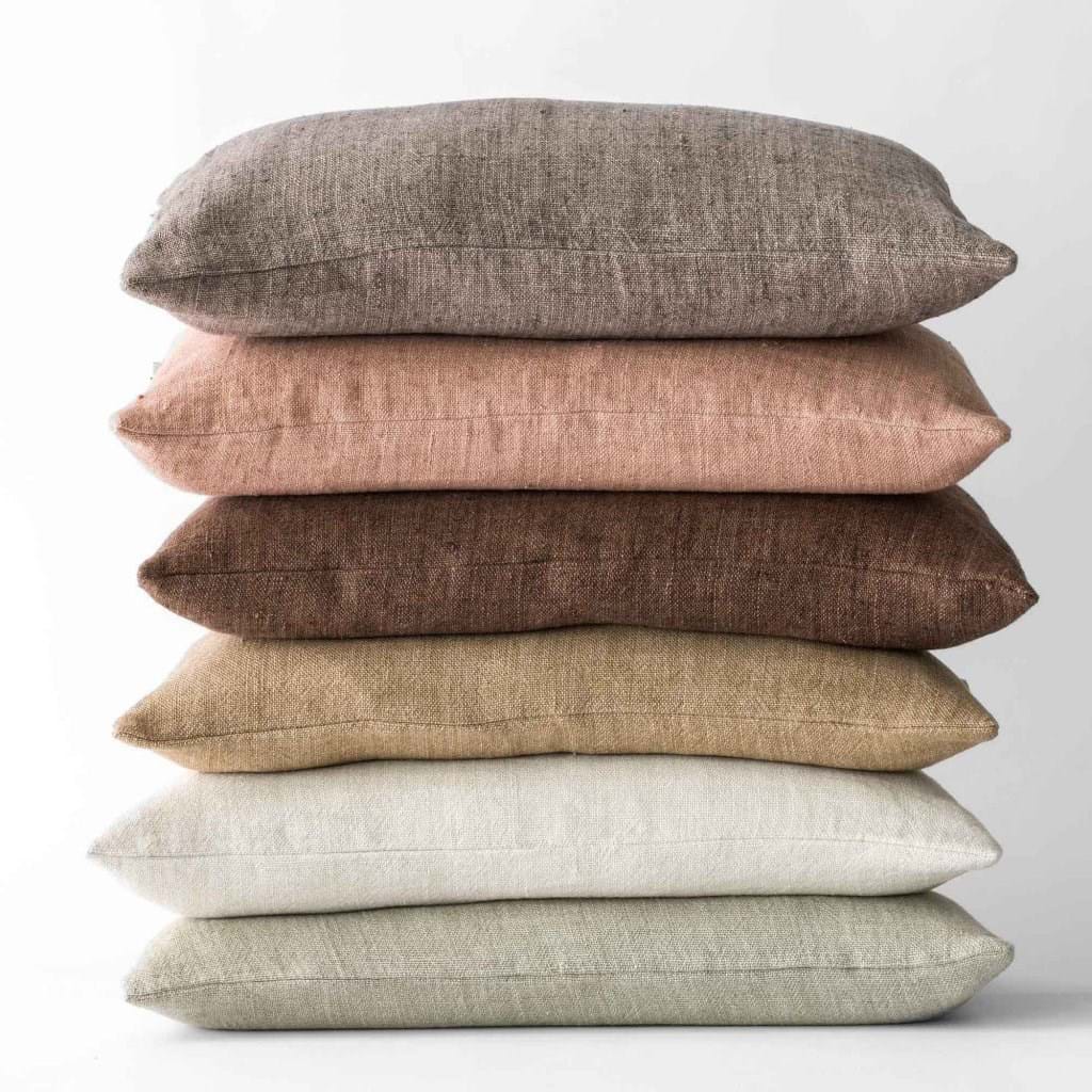 Margaux Cushion Cover från Vålamagasinet Prydnadskuddar, Tell Me More, Image-2