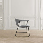 Masculo Dining Chair Fully Upholstered Sledge Base Black från Vålamagasinet Matstolar, Gubi, Image-2